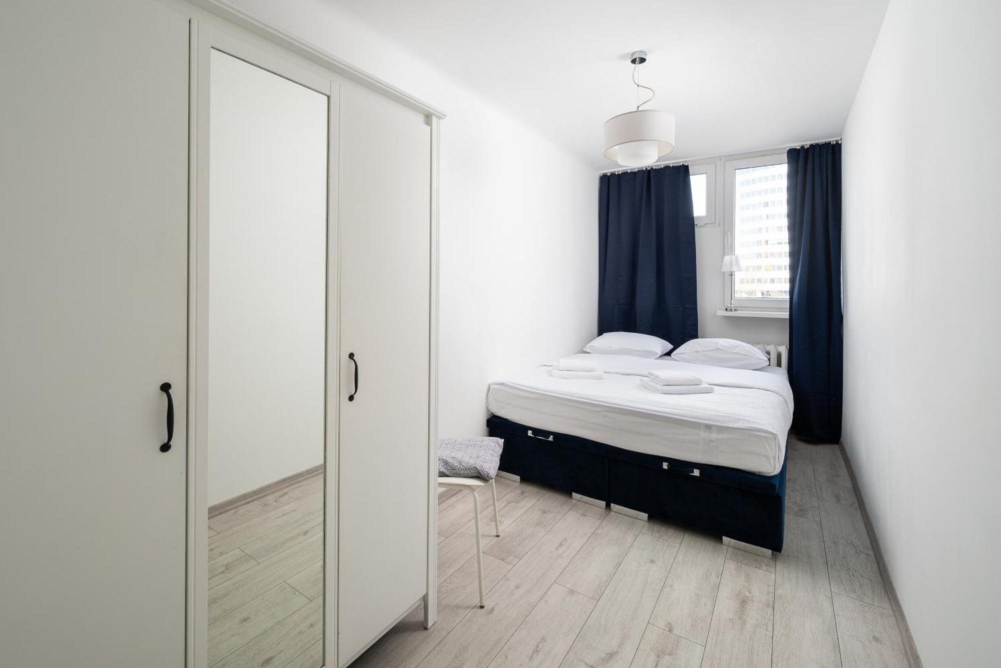 Grzybowska Blue City Centre Apartment 바르샤바 외부 사진